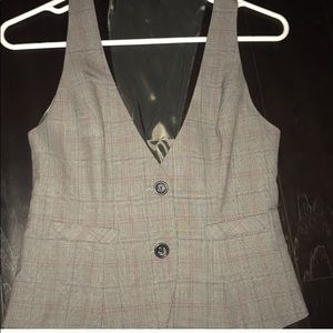 NEVER WORN express vest